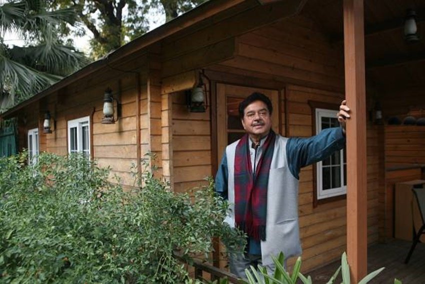 Shatrughan Sinha Networth, Sonakshi Sinha Property