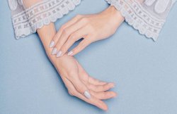 सर्दियों में सॉफ्ट हाथों के लिए अपनाएं कुछ खास उपाय, जानें क्या कहते हैं एक्सपर्ट्स