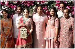 आकाश, अनंत और ईशा हैं देश के सबसे अमीर शख्स के बच्चे, पर स्कूल कैंटीन में तब खाने के लिए मां देती थीं सिर्फ 5 रुपए