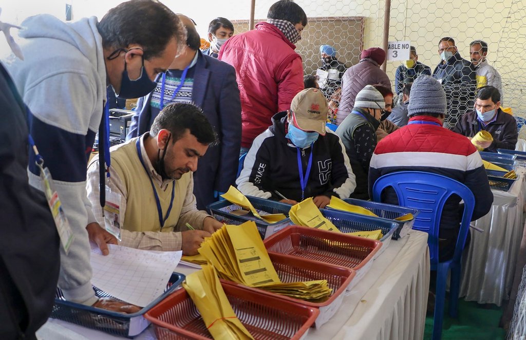 jammu kashmir, ddc election, bjp, national confrence, gupkar alliance,