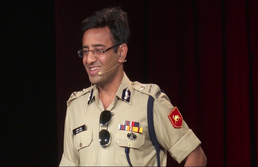 ips amit lodha, ips officer