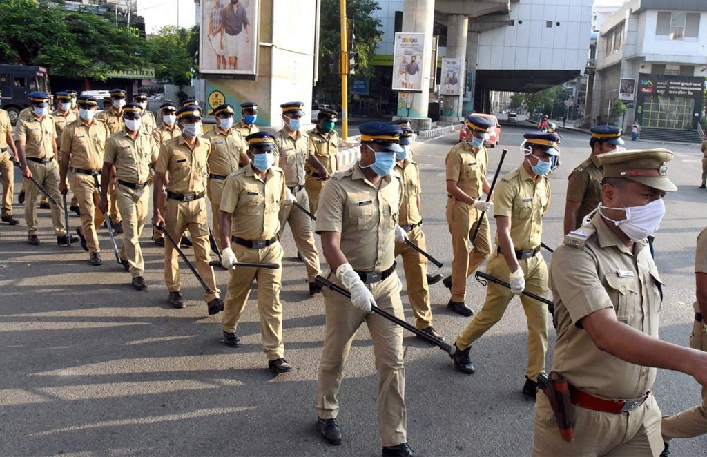 बंगाल, पंजाब और बिहार में सबसे अधिक VIPs, दिल्ली में कम लोगों पर भी सबसे अधिक सुरक्षा कर्मी दे रहे ड्यूटी