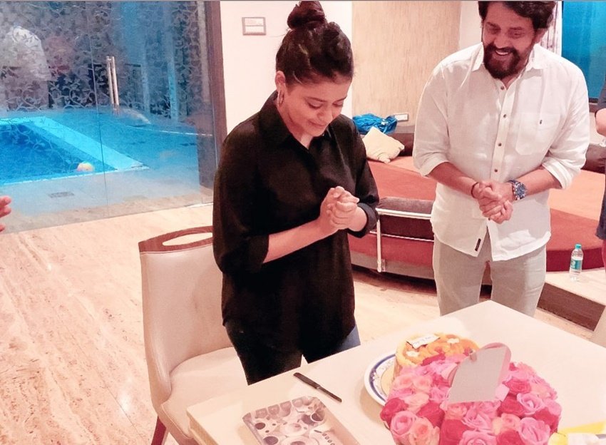 Ravi kishan Education, Ravi Kishan Wife