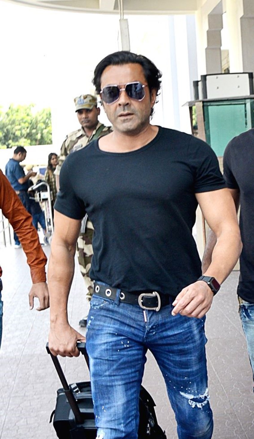 hema Malini Sunny Deol rift, Bobby Deol Step mother