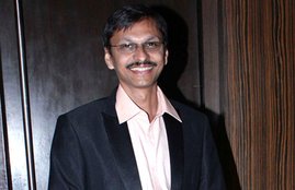 shyam pathak, shyam pathak wife, shyam pathak bio