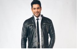 Bigg Boss फेम सिद्धार्थ शुक्ला का शराब पीकर गरीब शख़्स को पीटने का वीडियो वायरल, सच्चाई जान लोगों ने ऐसे किया रिएक्ट!