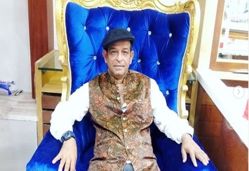 1990 में फिल्म 'वंश' से शरद ने बड़े पर्दे पर दस्तक दी। फिर चार्ली चैप्लिन, बाजीगर, बादशाद और खिलाड़ी आदि फिल्मों में भी अपनी एक्टिंग का दम दिखाया है। वो 25 सालों से टेलीविजन और फिल्म इंडस्ट्री का हिस्सा रहे हैं।