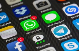Whatsapp, Imo messeging app, Viber app, Facebook messenger, Snapchat app,Telegram, Signal app, how to use, how much old this app, key specification, best app,