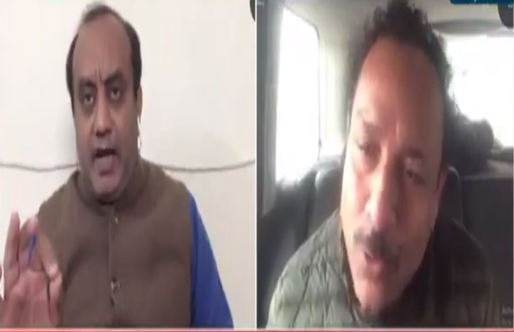 aajtak TV debate halla bol