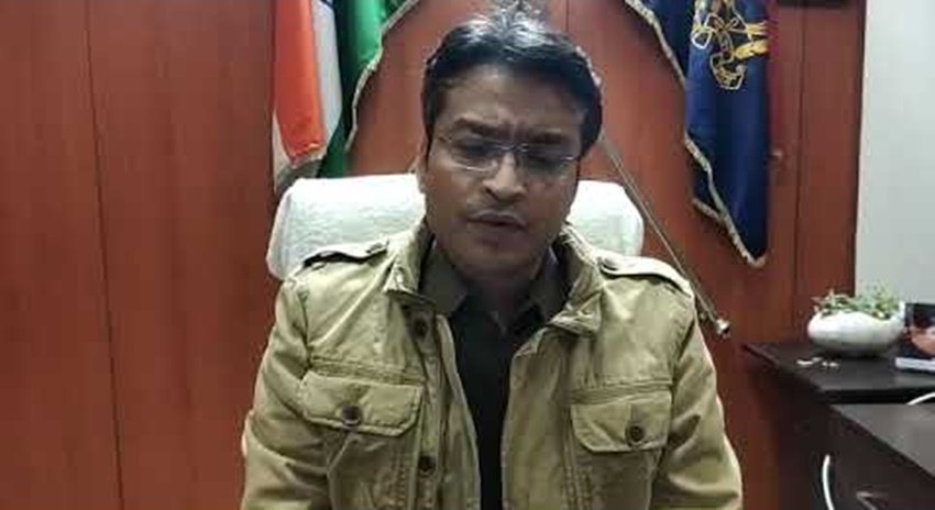 तेजतर्रार IPS संकल्प शर्मा बदायूं से पहले नोएडा, आजमगढ़ और बस्ती जैसे जिलों की भी कमान संभाल चुके हैं। 