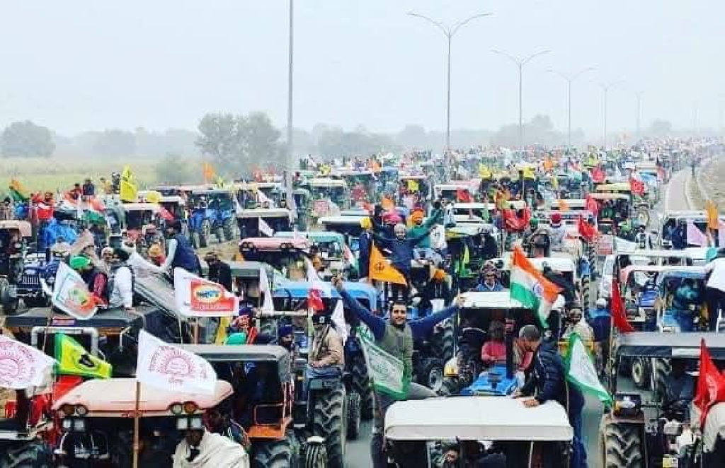 किसानों का ट्रैक्टर मार्च (फोटो सोर्स : ट्विटर/@Man_shergill)