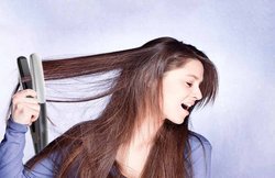 इन घरेलू उपायों की मदद से घर बैठे नैचुरली करें बालों को Straight, जानें हेयर केयर टिप्स