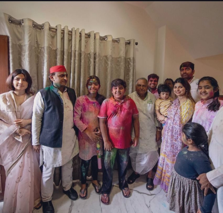 Rajlakshmi Yadav Dimple Yadav, Akhilesh Yadav SP, Lalu Prasad Daughter