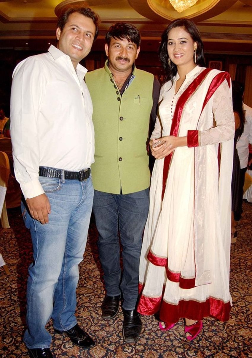 Manoj tiwari divorce, manoj tiwari second wife