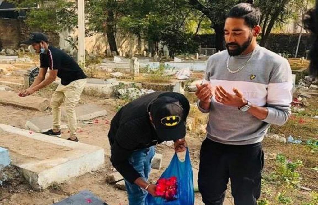 Mohammed Siraj graveyard Hyderabad Border-Gavaskar Trophy
