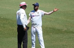 सिडनी में टीम इंडिया के साथ ‘गंदी बात,’ टिप्पणी के 15 मिनट बाद तक रुका रहा मैच; क्रिकेट ऑस्ट्रेलिया ने माफी मांगी