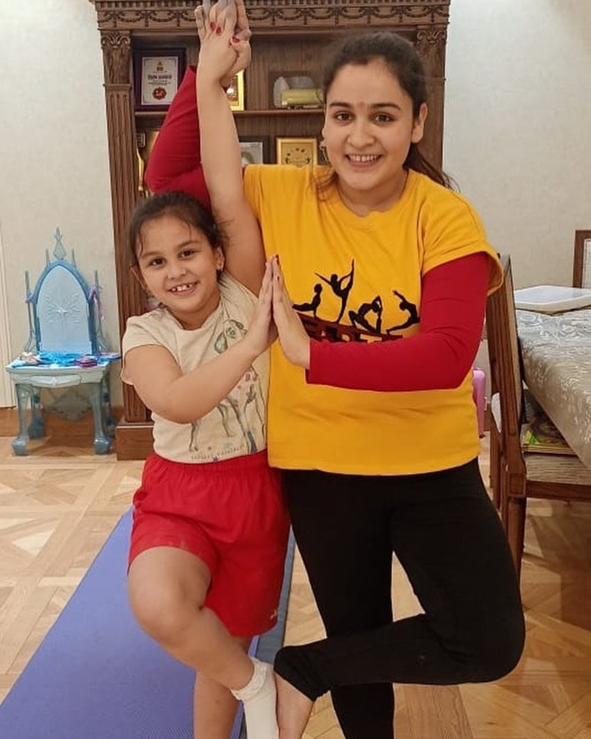 Rajlakshmi Yadav Dimple Yadav, Akhilesh Yadav SP, Mulayam Singh second wife