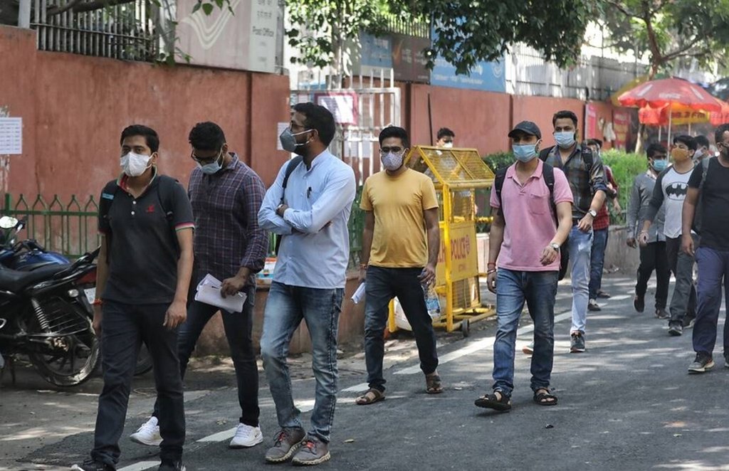 आरआरबी एनटीपीसी सीबीटी 100 नंबर का पेपर है जिसमें कुल 100 सवाल होते हैं। (Express photo/Abhinav Saha)