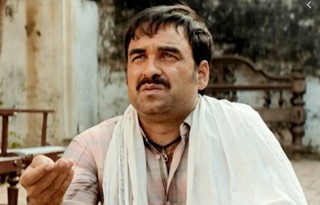 Kaagaz Review, Pankaj Tripathi, Pankaj Tripathi In Kaagaz, Pankaj Tripathi in Salman Khan,