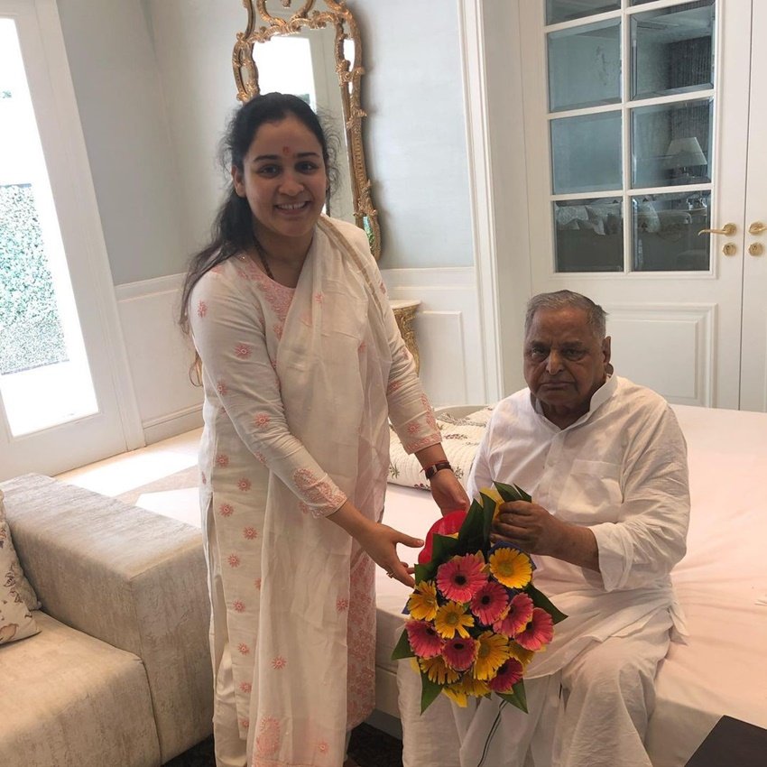 Rajlakshmi Yadav Dimple Yadav, Akhilesh Yadav SP, Mulayam Singh second wife