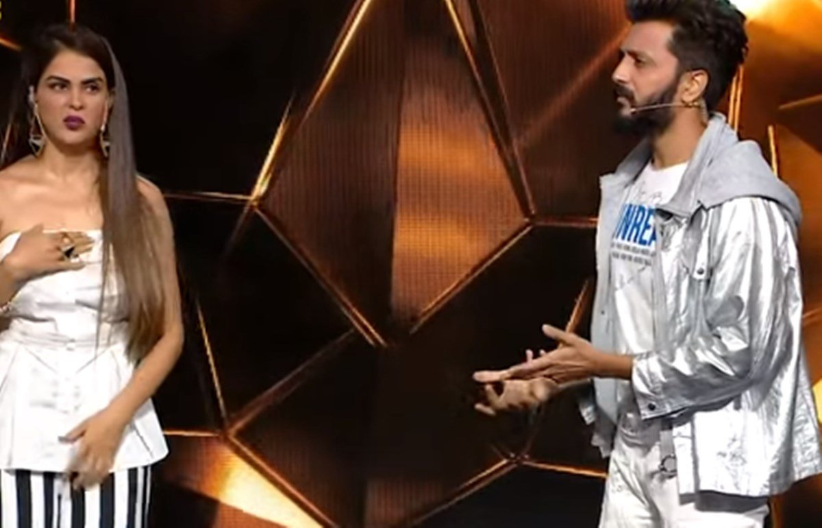 Genelia Deshmukh, Ritesh Deshmukh, Ladies vs Gentlemen Debate, TV Actress, Rashmi Desai,