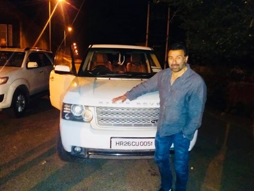 Hema Malini Sunny Deol Rift, Sunny Deol Stepmother, Dharmendra Wife