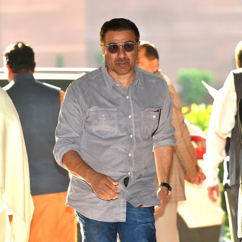 Hema Malini Sunny Deol Rift, Sunny Deol Stepmother, Dharmendra Wife