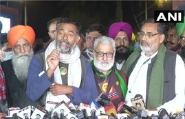 tractor parade , farmer leader , yogendra yadav