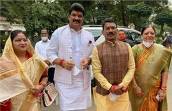 सीएम शिवराज चौहान की कैबिनेट का विस्तार, सिंधिया के वफादार तुलसी सिलावट और गोविंद सिंह राजपूत बने मंत्री