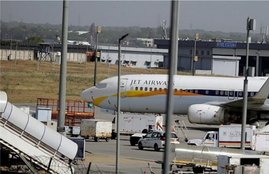 delhi , airport , corona , inida