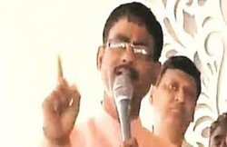 मुजफ्फरनगर दंगा: BJP विधायक विक्रम सैनी की गिरफ्तारी के आदेश जारी, धार्मिक स्थल को नुकसान पहुंचाने का आरोप