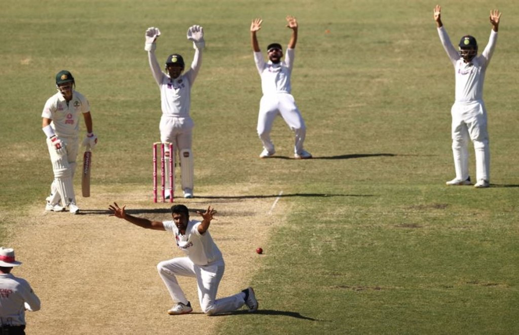 India vs Australia, Ravichandran Ashwin, David Warner India vs Australia, Ravichandran Ashwin, David Warner