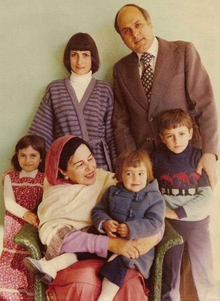 Farooq Abdullah Wife, Omar Abdullah wife