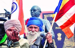 कानून वापसी पर अड़े, 26 को ट्रैक्टर रैली तय, लंबी लड़ाई को तैयार किसान