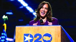 मां के भरोसे ने मुझे पहुंचाया इस मुकाम पर, अमेरिका की नवनियुक्त उपराष्ट्रपति कमला हैरिस बोलीं- वे सदा दिल में रहेंगी