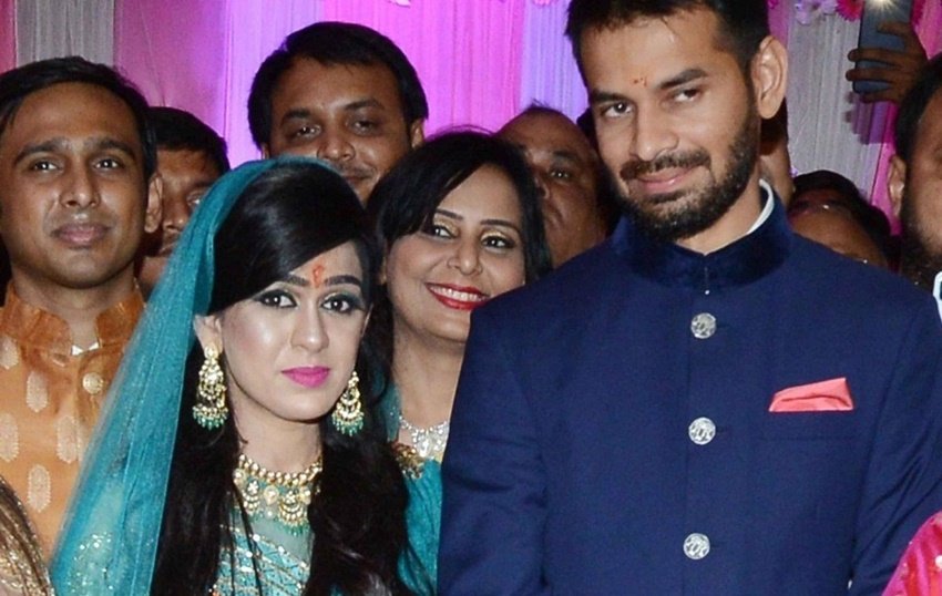 Manoj tiwari divorce, manoj tiwari second wife