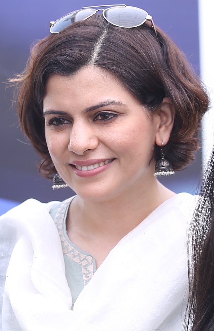 nidhi razdan Divorce, Nidhi Razdan Husband