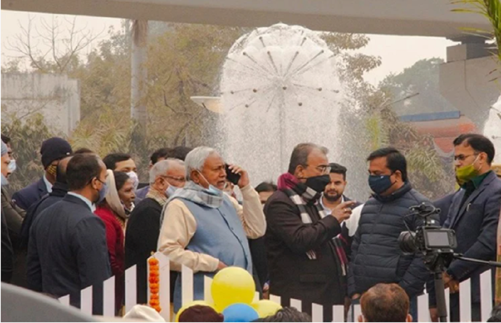 Rupesh singh, nitish kumar, sushil kumar modi, indigo, rupesh singh indigo patna, rupesh singh news, rupesh singh bihar, rupesh singh indigo, indigo manager patna, apartment, bjp mp, indigo manager rupesh, daughter, aaradhya, murderers, रूपेश सिंह, नीतीश कुमार, सुशील कुमार मोदी, रूपेश सिंह इंडिगो, Bihar News in Hindi, Latest Bihar News in Hindi, Bihar Hindi Samachar