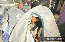 Republic TV Anchor, Shweta Tripathi, Arnab Goswami Debate