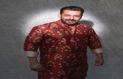 बिग बॉस-14 : घरवालों पर भड़के सलमान खान, बोले – आप राखी को अनकूल समझते हो