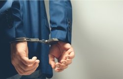 600 गुंडों की बनाई फौज, अवैध शराब, जिस्मफरोशी और जुए का रैकेट चलाने वाले गैंगस्टर Al Capone की कहानी