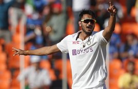 Axar Patel Player of the Match IND vs ENG Test