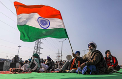 हमने अपना नेता छोड़ दिया और मोदी को वोट दिया, आज 11 गांव में बस भी ना चलती- गाजीपुर बॉर्डर पर धरना दे रहा किसान बोला