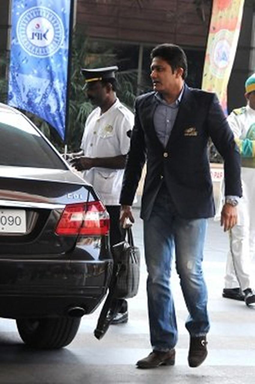 Dhoni Networth, Sakshi Dhoni, Sachin Tendulkar