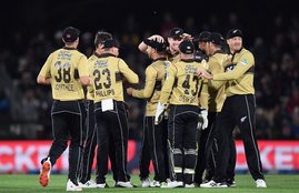 New Zealand vs Australia Glenn Maxwell Devon Conway Ish Sodhi