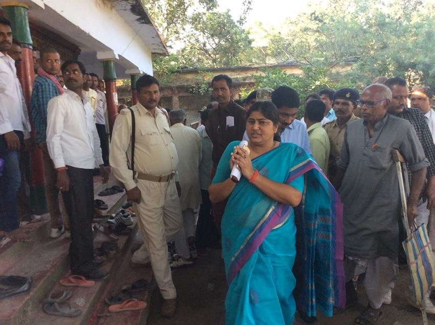 Nitish Kumar, Bihar Ministers, leshi Singh Husband