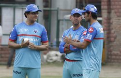 कड़ी मशक्कत के बाद बरामद हुई रिकी पोंटिंग की कार, लेकिन चोर फिर दे गए पुलिस को चकमा