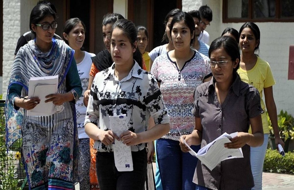 Bihar cabinet decision, Bihar cabinet, Bihar graduate students will get Rs 50, 000, Nitish Kumar update news,