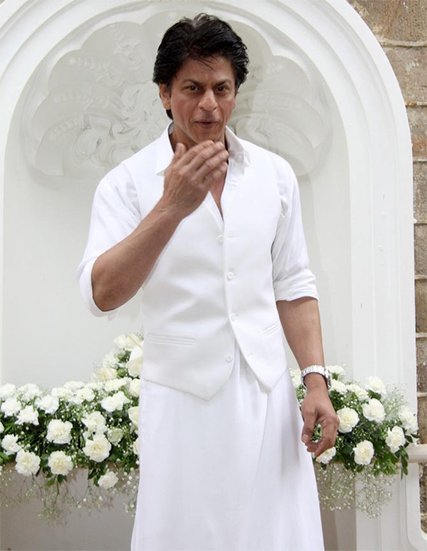 Shahrukh Khan Networth, Karan johar boyfriend