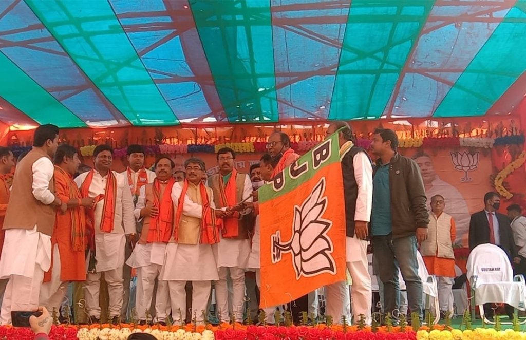 deepak haldar , tmc , bjp